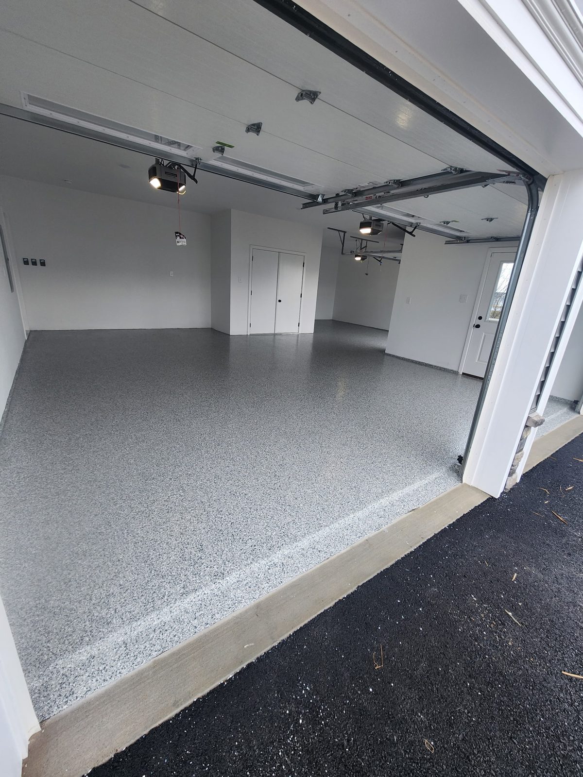 Two car garage epoxy flake floor coating in Martinsburg, WV